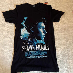 Shawn Mendes illuminate world tour 2017 concert shirt XS